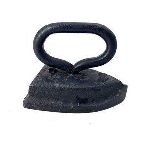 Antique Unbranded SAD Flat Iron Cast Iron Doorstop Farmhouse Rustic Decor
